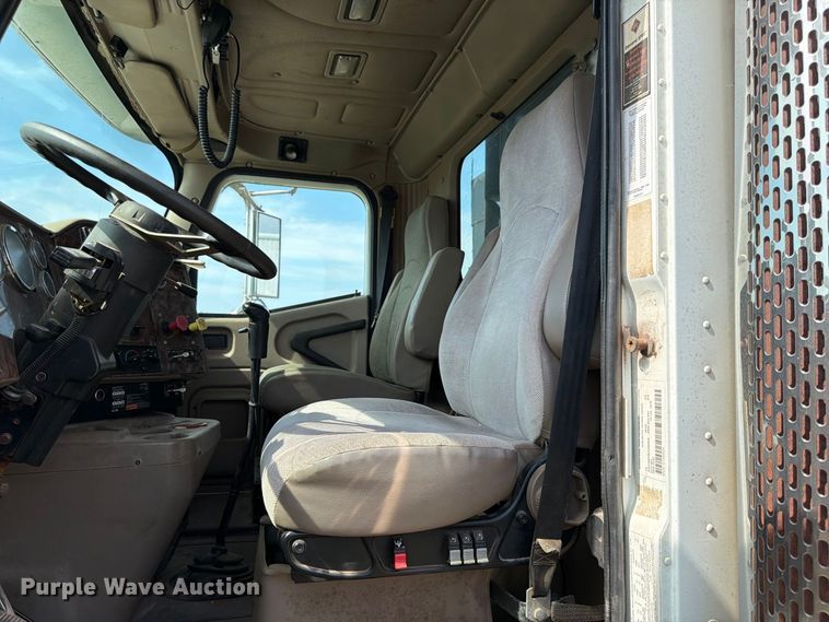 image for item EX0544 2007 International 9900i dump truck
