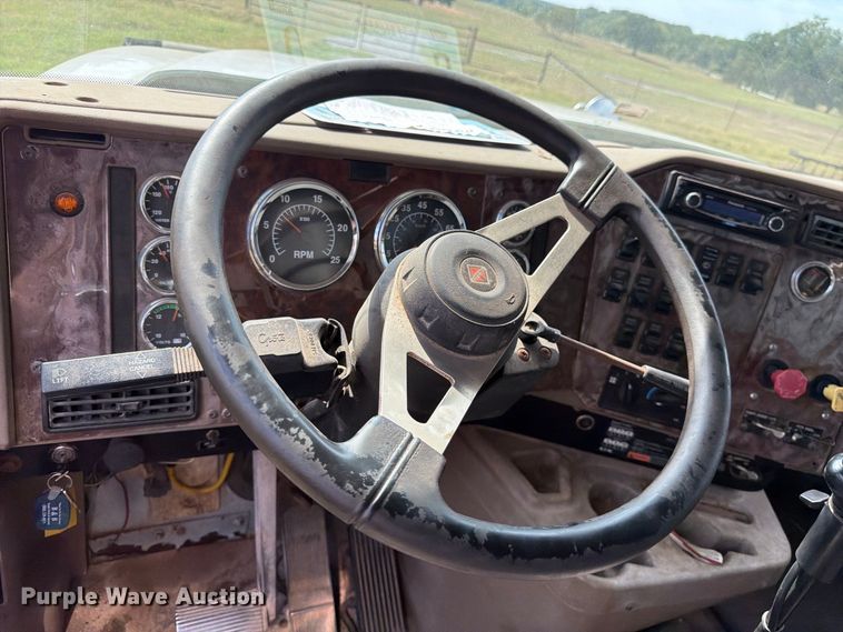 image for item EX0544 2007 International 9900i dump truck