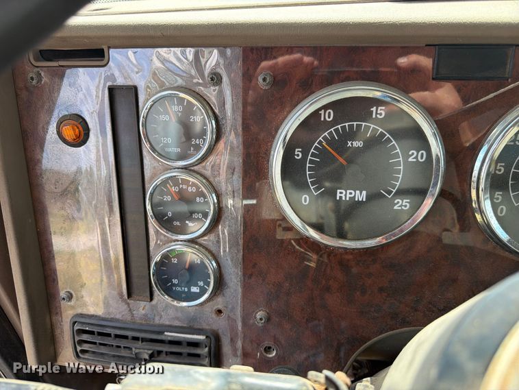 image for item EX0544 2007 International 9900i dump truck