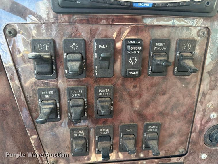 image for item EX0544 2007 International 9900i dump truck