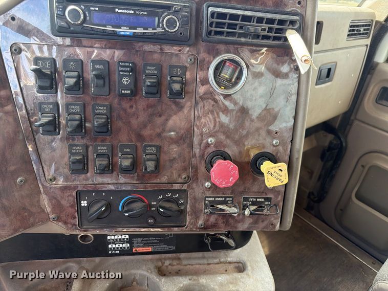 image for item EX0544 2007 International 9900i dump truck