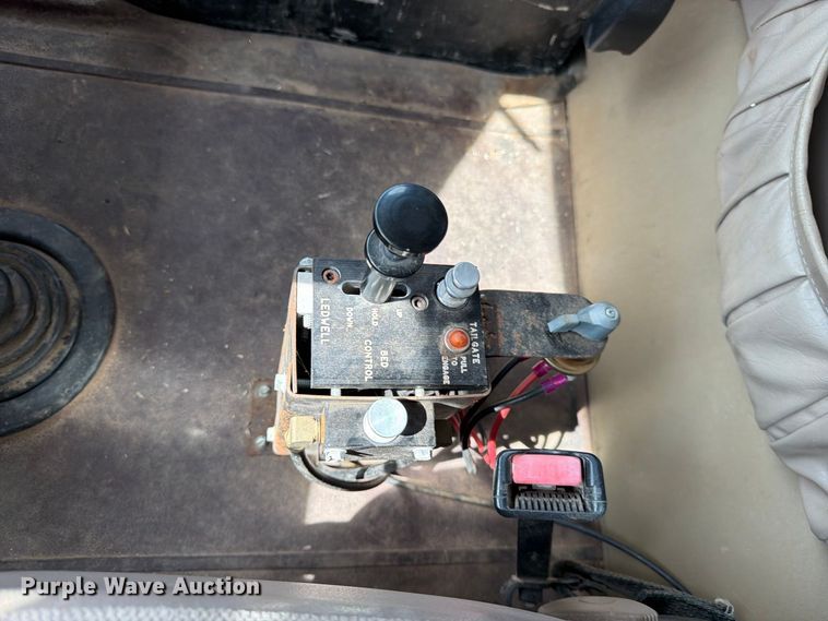 image for item EX0544 2007 International 9900i dump truck