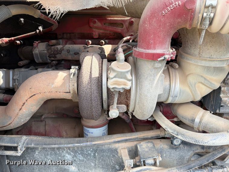 image for item EX0544 2007 International 9900i dump truck