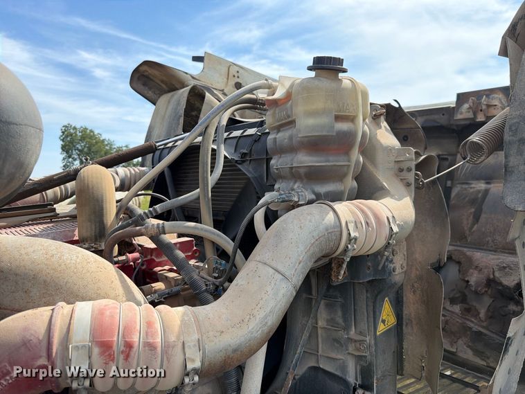image for item EX0544 2007 International 9900i dump truck