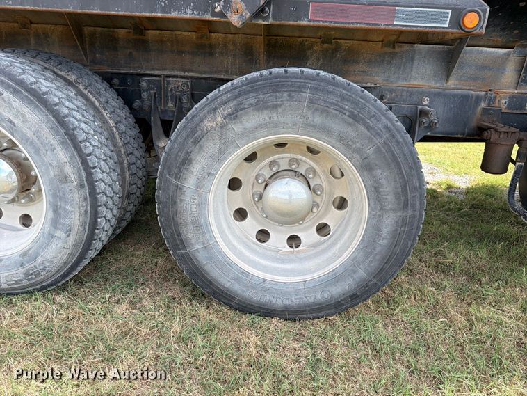 image for item EX0544 2007 International 9900i dump truck