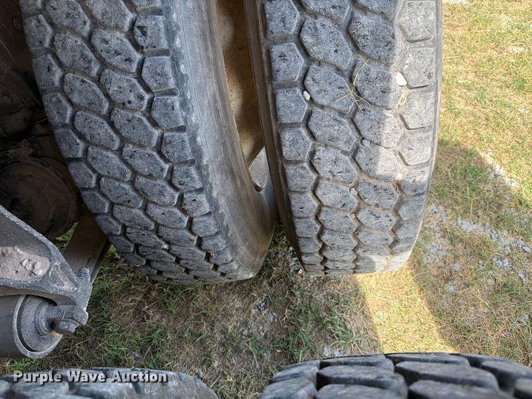 image for item EX0544 2007 International 9900i dump truck
