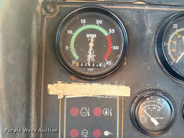 image for item EX2231 1995 Caterpillar 623F elevating scraper