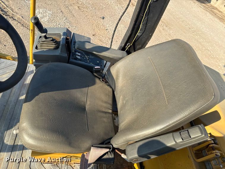 image for item EX2232 2006 Caterpillar CP563E single drum vibratory padfoot roller compactor