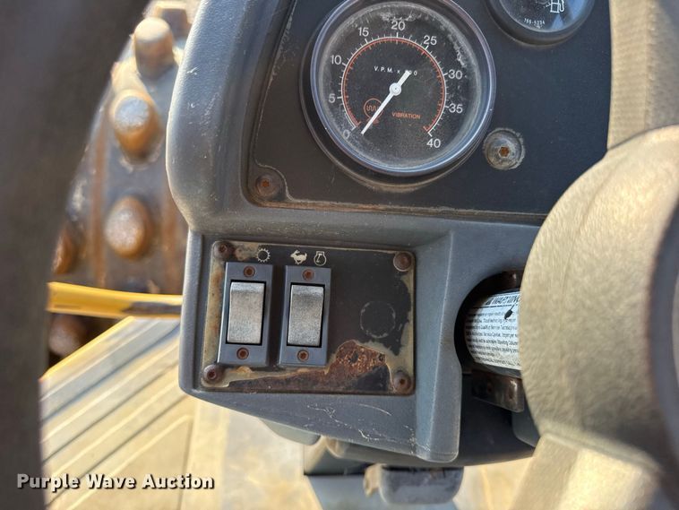 image for item EX2232 2006 Caterpillar CP563E single drum vibratory padfoot roller compactor
