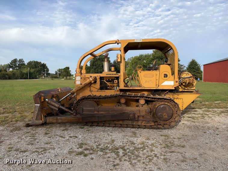 image for item EX2280 1972 Dresser TD15C dozer
