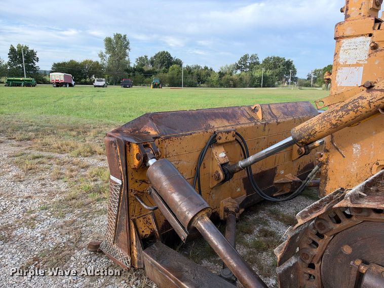 image for item EX2280 1972 Dresser TD15C dozer