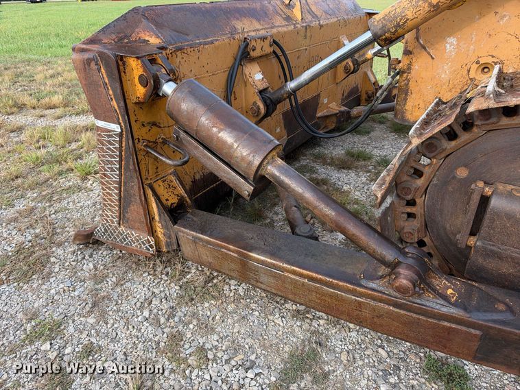 image for item EX2280 1972 Dresser TD15C dozer