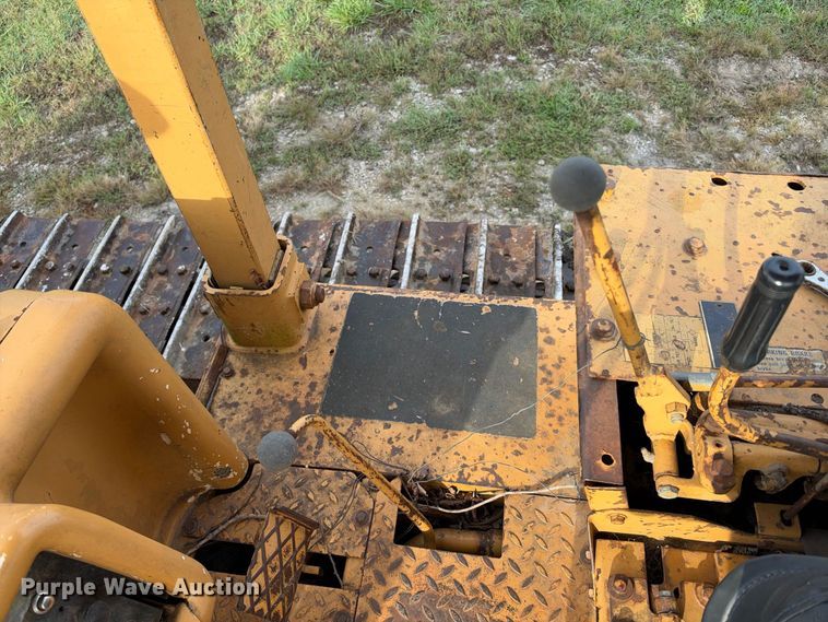 image for item EX2280 1972 Dresser TD15C dozer