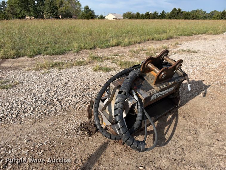 image for item EX2283 FAE excavator mulcher