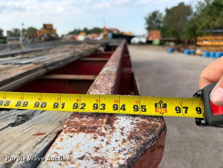 image for item EX2292 1968 Fruehauf flatbed trailer