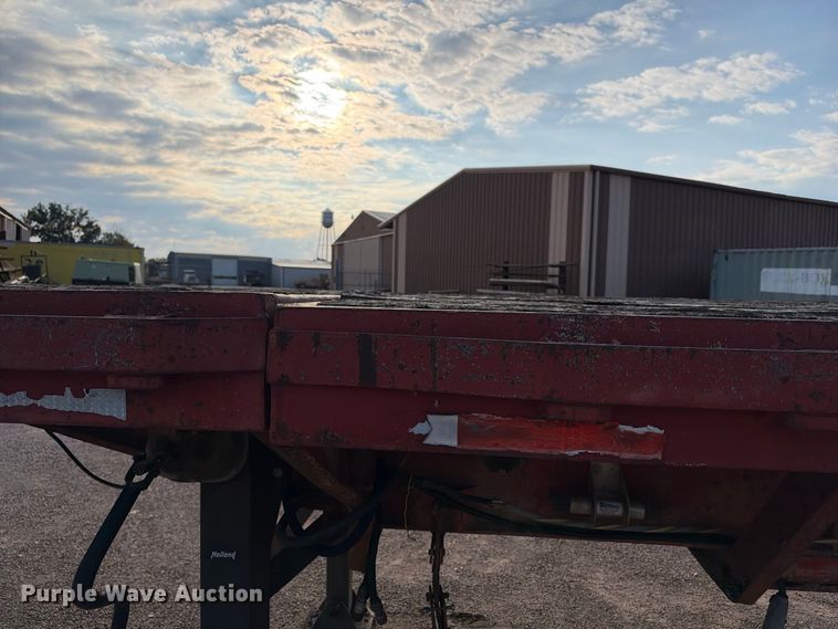 image for item EX2292 1968 Fruehauf flatbed trailer