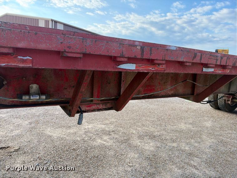 image for item EX2292 1968 Fruehauf flatbed trailer
