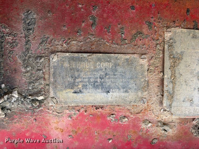 image for item EX2292 1968 Fruehauf flatbed trailer