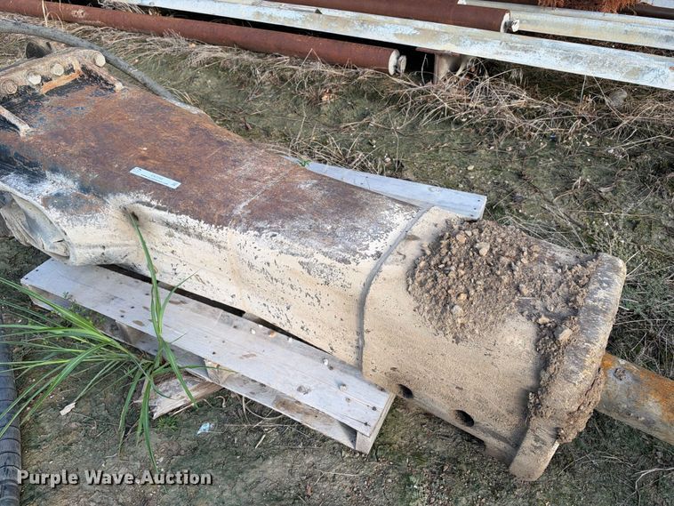 image for item EX2295 Caterpillar breaker