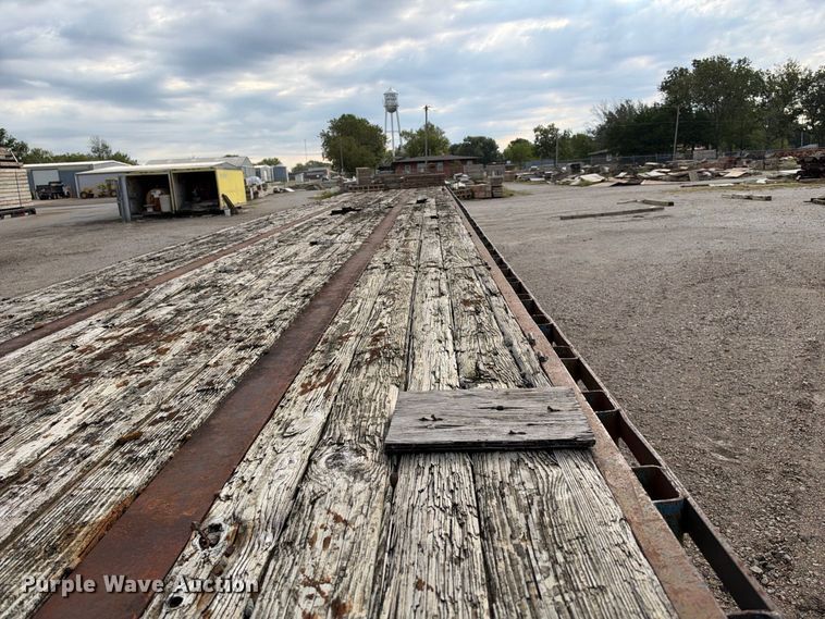image for item EX2297 1973 Fontaine Flat bed flatbed trailer