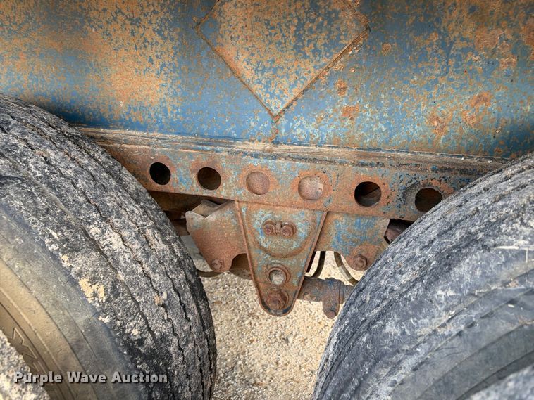 image for item EX2297 1973 Fontaine Flat bed flatbed trailer