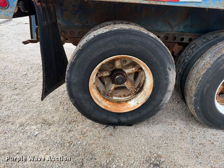 image for item EX2297 1973 Fontaine Flat bed flatbed trailer