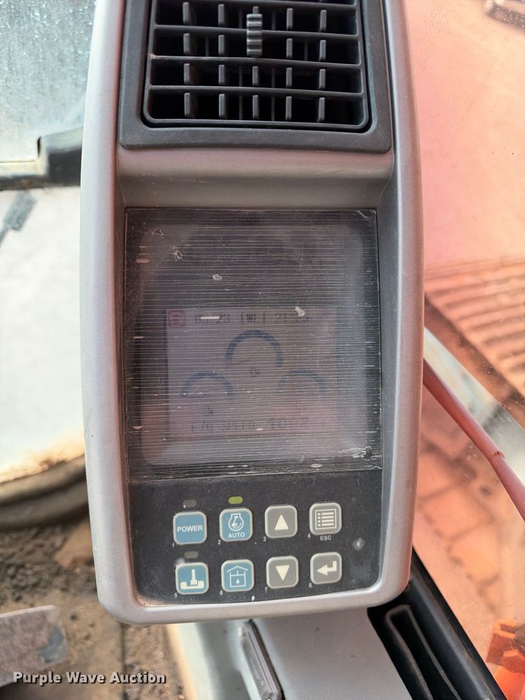 image for item EX2298 2007 Doosan DX300LC excavator
