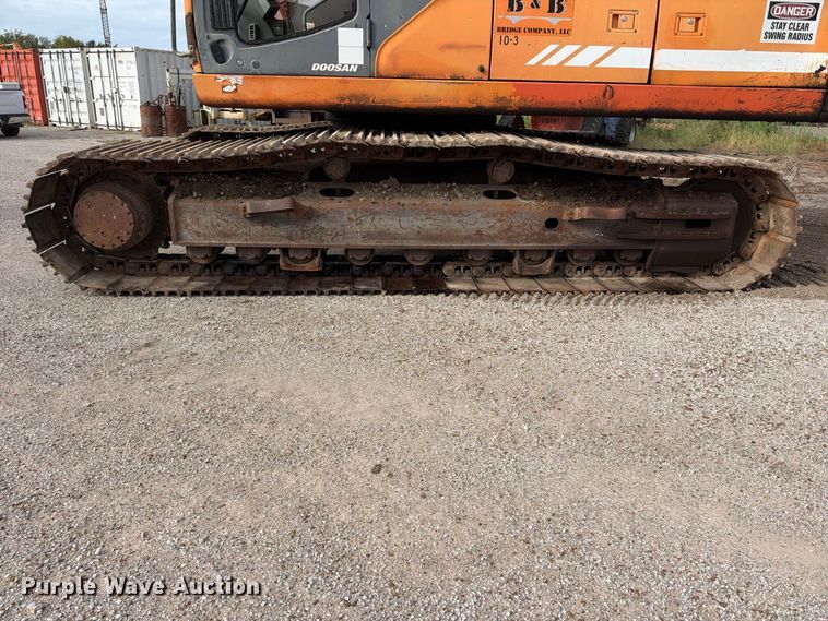 image for item EX2298 2007 Doosan DX300LC excavator