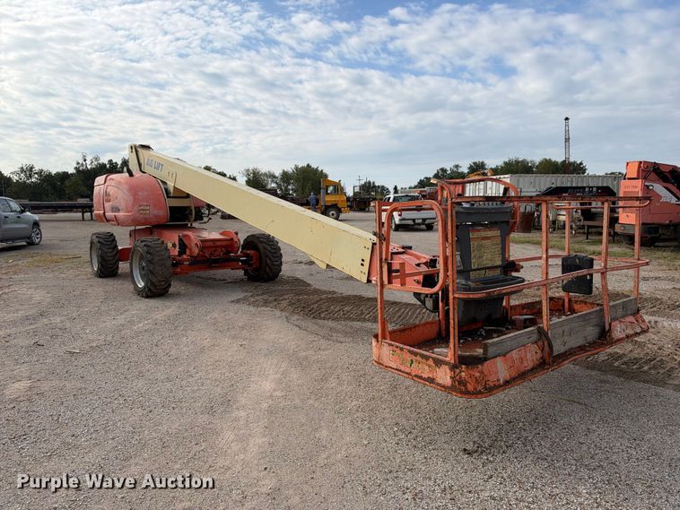 image for item EX2299 2007 JLG 800S boom lift