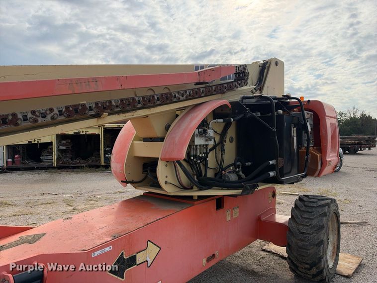 image for item EX2299 2007 JLG 800S boom lift