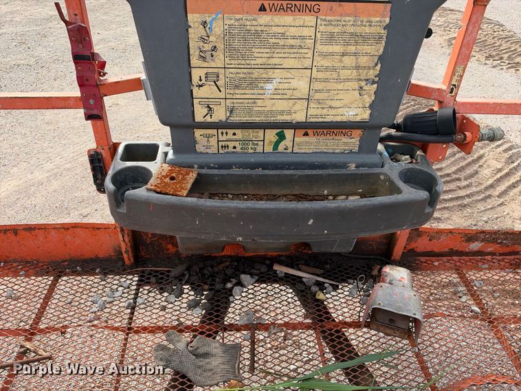 image for item EX2299 2007 JLG 800S boom lift