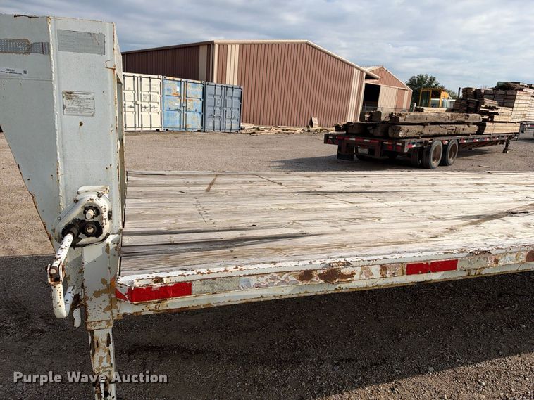 image for item EX2301 1999 Blair equipment trailer