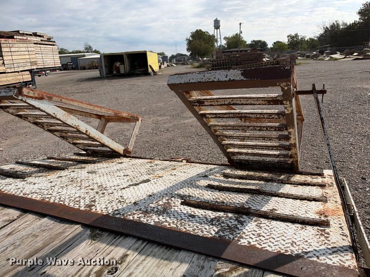 image for item EX2301 1999 Blair equipment trailer