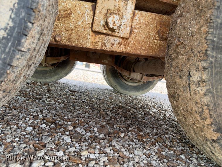 image for item EX2301 1999 Blair equipment trailer