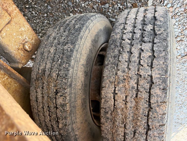 image for item EX2301 1999 Blair equipment trailer