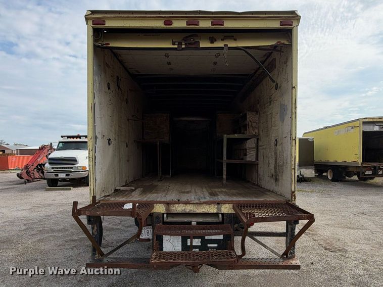 image for item EX2302 1986 GMC 7000 box truck