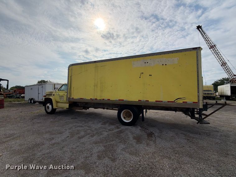 image for item EX2302 1986 GMC 7000 box truck
