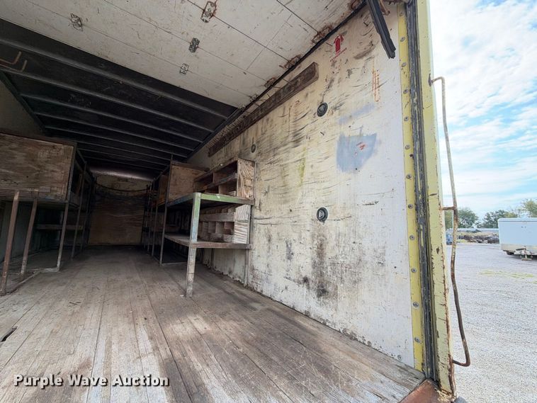 image for item EX2302 1986 GMC 7000 box truck