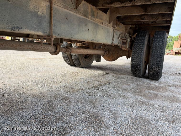 image for item EX2302 1986 GMC 7000 box truck