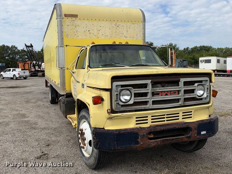 image for item EX2303 1986 GMC 7000 box truck