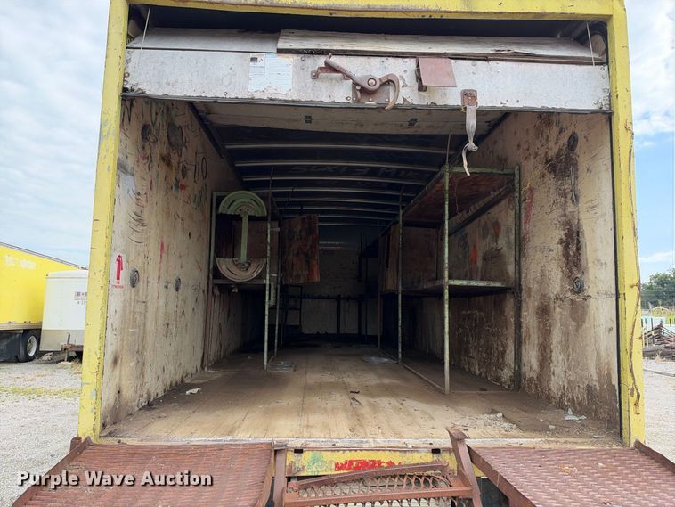 image for item EX2303 1986 GMC 7000 box truck