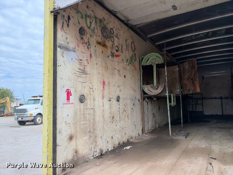 image for item EX2303 1986 GMC 7000 box truck