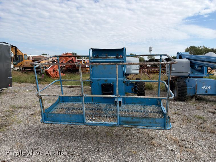 image for item EX2304 2006 Genie S60 boom lift