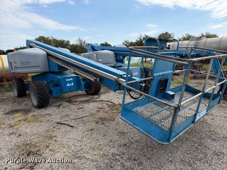 image for item EX2304 2006 Genie S60 boom lift