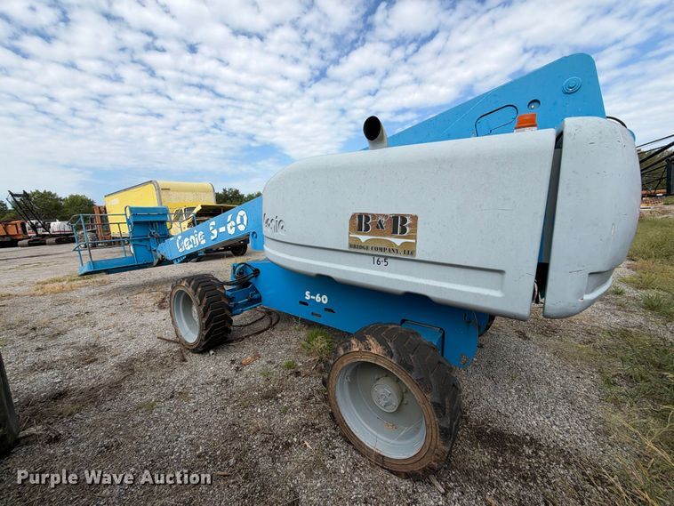 image for item EX2304 2006 Genie S60 boom lift