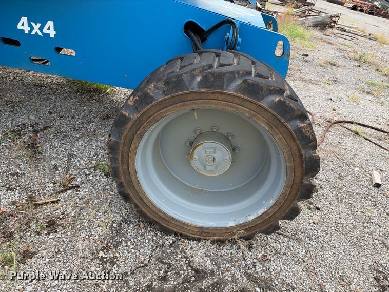 image for item EX2304 2006 Genie S60 boom lift
