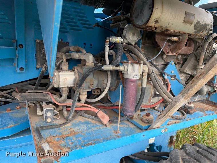 image for item EX2305 2000 Genie S-65 boom lift