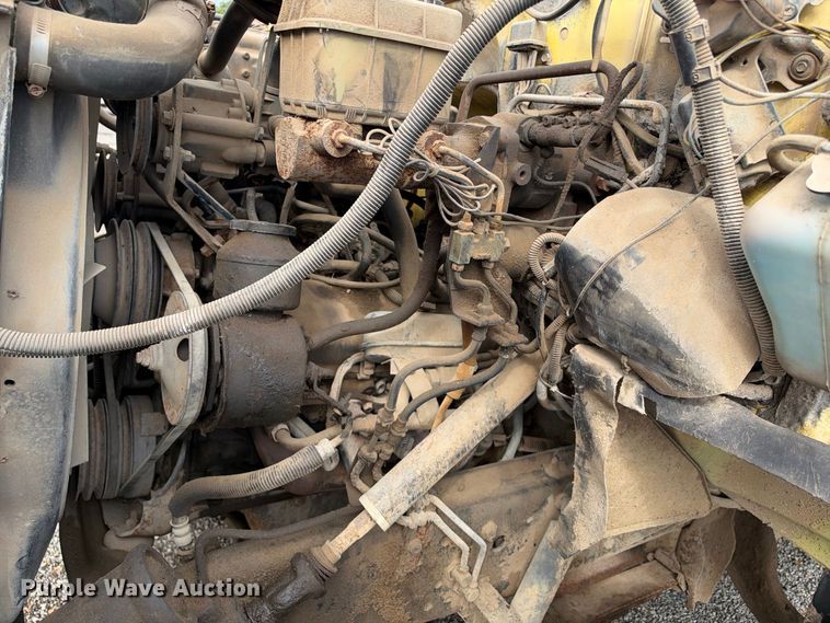 image for item EX2306 GMC 7000 box truck