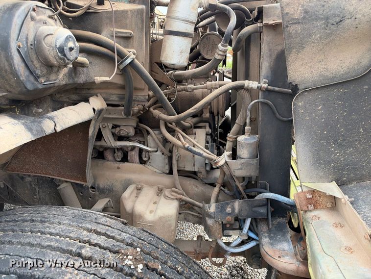 image for item EX2306 GMC 7000 box truck