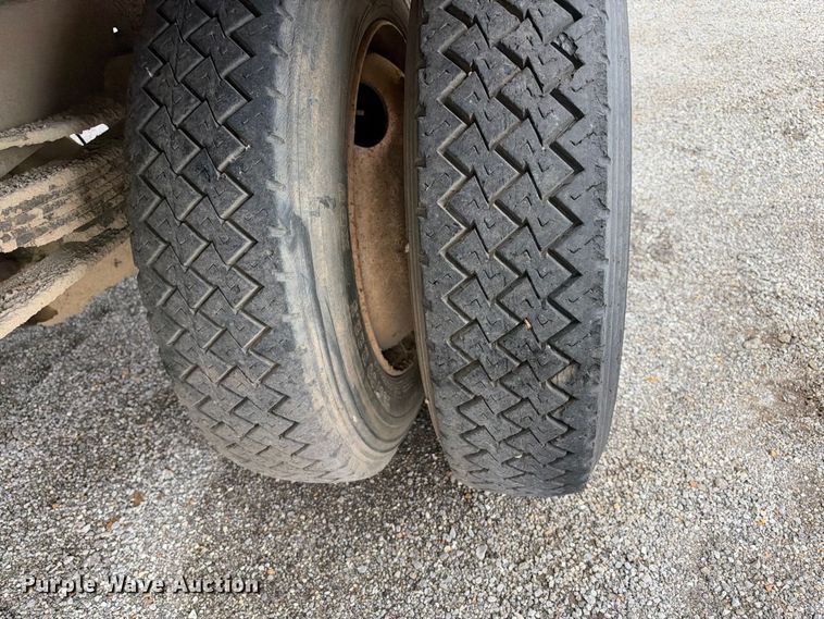 image for item EX2306 GMC 7000 box truck